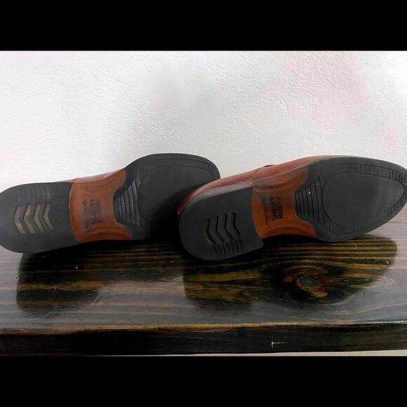 Johnston & Murphy Men’s  9 1/2  High Quality Sheepskin Leather Shoes